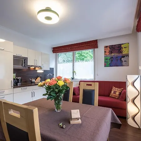 Mozart Apartment *